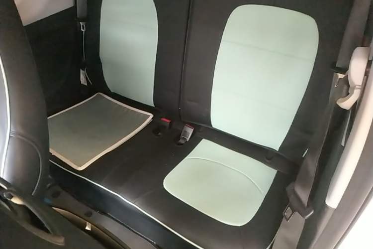 Used Wuling Hongguang MINIEV 2020 Enjoyment Model Lithium Iron Phosphate Left Rear Seat