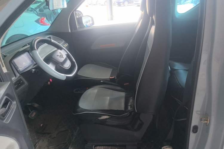 Used Wuling Hongguang MINIEV 2020 Zizai Version Lithium-NMC Left Rear Seat
