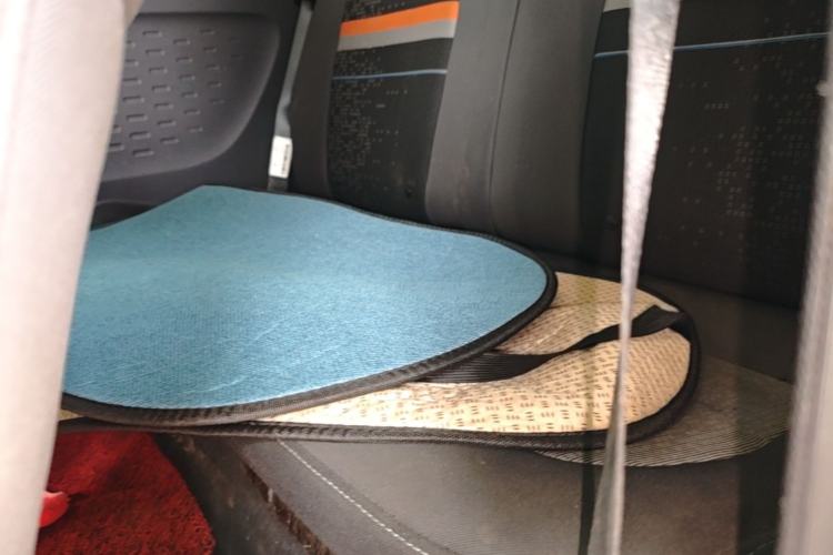 Used Wuling Hongguang MINIEV 2020 Enjoyment Model Lithium Iron Phosphate Left Rear Seat