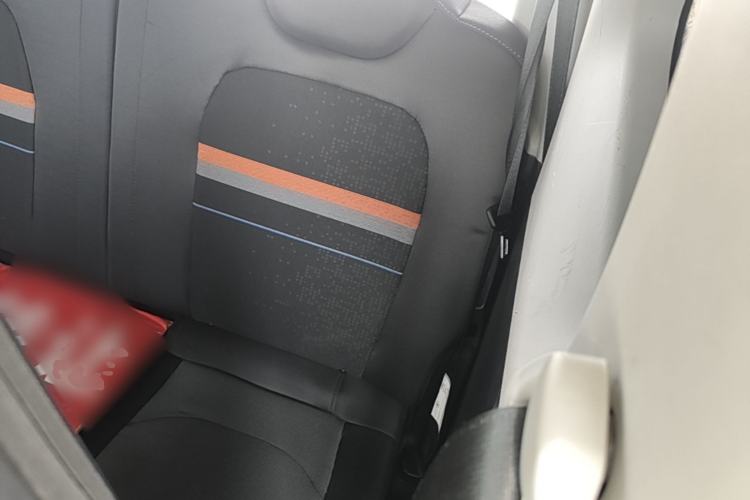 Used Wuling Hongguang MINIEV 2020 Enjoyment Model Lithium Iron Phosphate Left Rear Seat