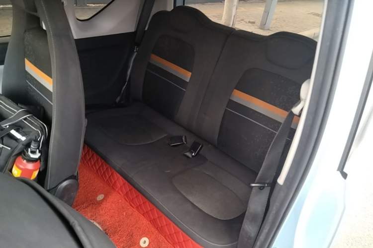 Used Wuling Hongguang MINIEV 2020 Enjoyment Model Lithium Iron Phosphate Left Rear Seat