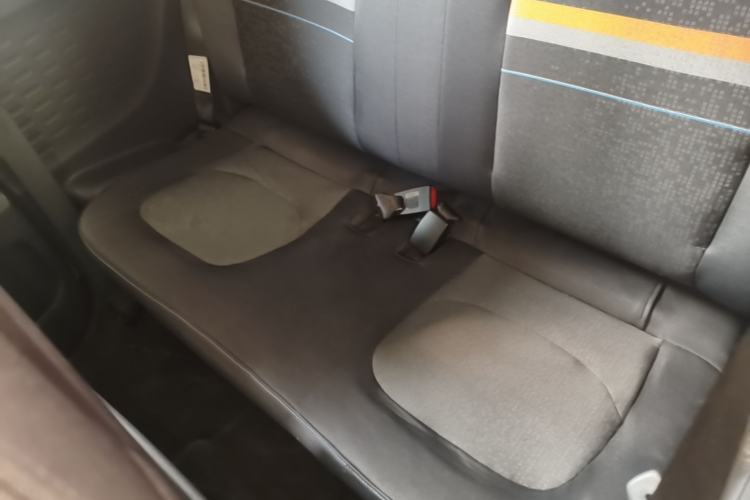 Used Wuling Hongguang MINIEV 2020 Enjoyment Model Lithium Iron Phosphate Left Rear Seat