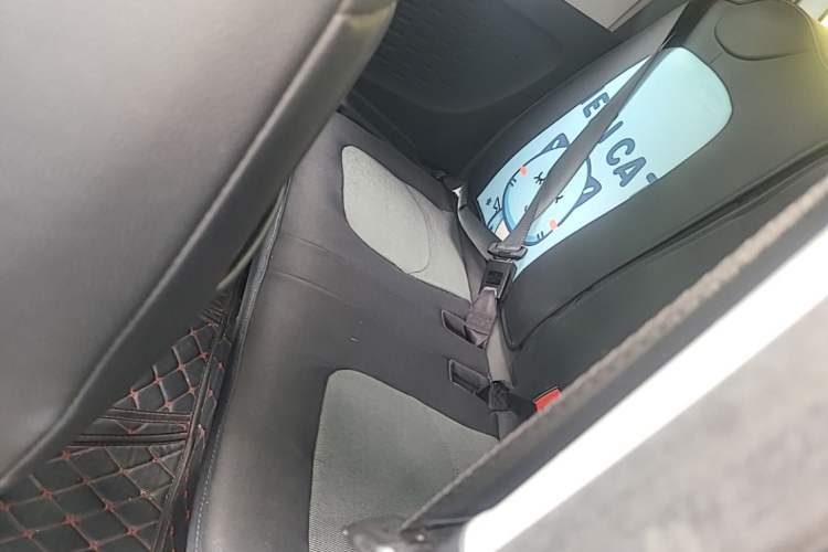 Used Wuling Hongguang MINIEV 2020 Zizai Version Lithium-NMC Left Rear Seat