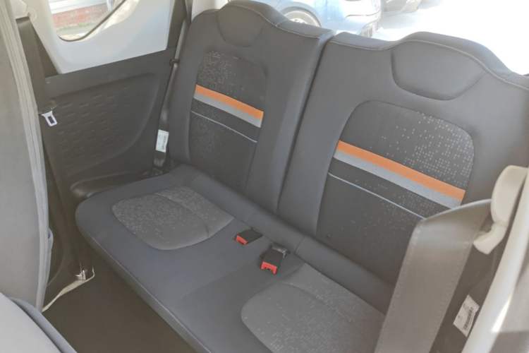 Used Wuling Hongguang MINIEV 2020 Enjoy Edition Lithium-Ion Battery Left Rear Seat