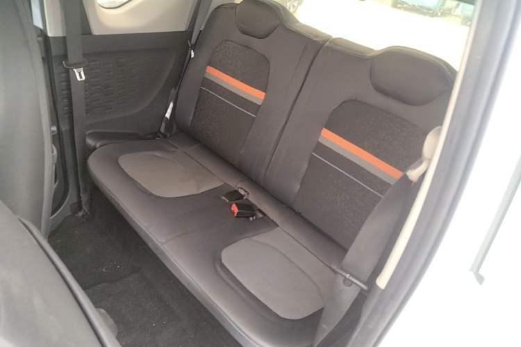 Used Wuling Hongguang MINIEV 2020 Enjoyment Model Lithium Iron Phosphate Left Rear Seat