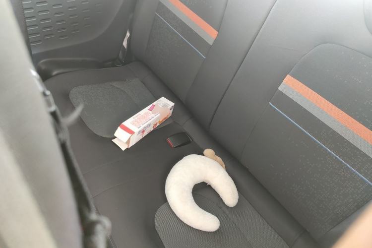 Used Wuling Hongguang MINIEV 2020 Enjoyment Model Lithium Iron Phosphate Left Rear Seat