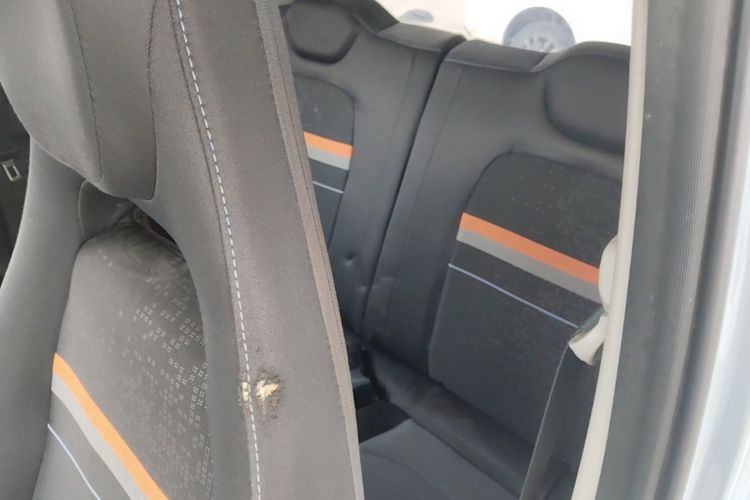 Used Wuling Hongguang MINIEV 2020 Enjoyment Model Lithium Iron Phosphate Left Rear Seat