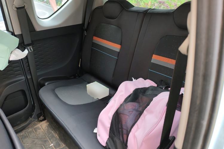 Used Wuling Hongguang MINIEV 2020 Freedom Version Lithium Iron Phosphate Left Rear Seat
