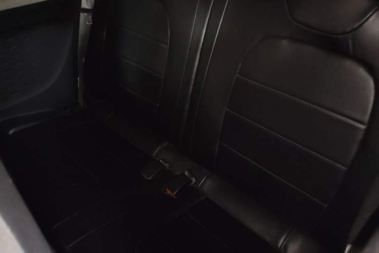 Used Wuling Hongguang MINIEV 2020 Freedom Version Lithium Iron Phosphate Left Rear Seat