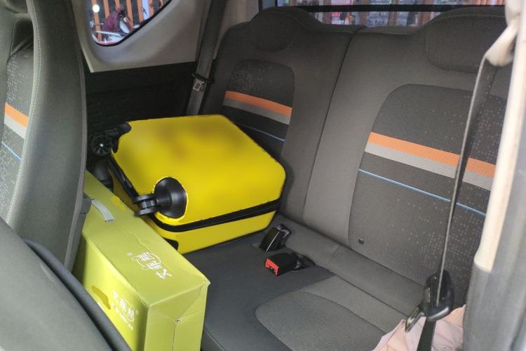 Used Wuling Hongguang MINIEV 2020 Freedom Version Lithium Iron Phosphate Left Rear Seat