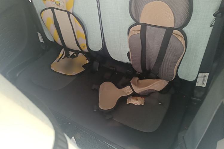 Used Wuling Hongguang MINIEV 2020 Freedom Version Lithium Iron Phosphate Left Rear Seat