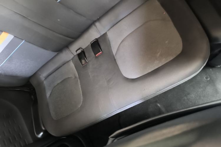 Used Wuling Hongguang MINIEV 2020 Freedom Version Lithium Iron Phosphate Left Rear Seat