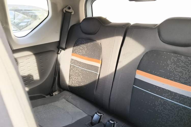 Used Wuling Hongguang MINIEV 2020 Enjoy Edition Lithium-Ion Battery Left Rear Seat