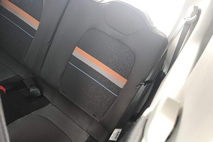 Used Wuling Hongguang MINIEV 2020 Freedom Version Lithium Iron Phosphate Left Rear Seat