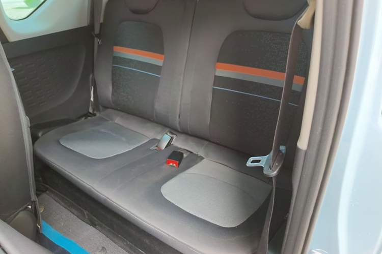 Used Wuling Hongguang MINIEV 2020 Freedom Version Lithium Iron Phosphate Left Rear Seat