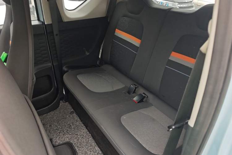 Used Wuling Hongguang MINIEV 2020 Enjoyment Model Lithium Iron Phosphate Left Rear Seat