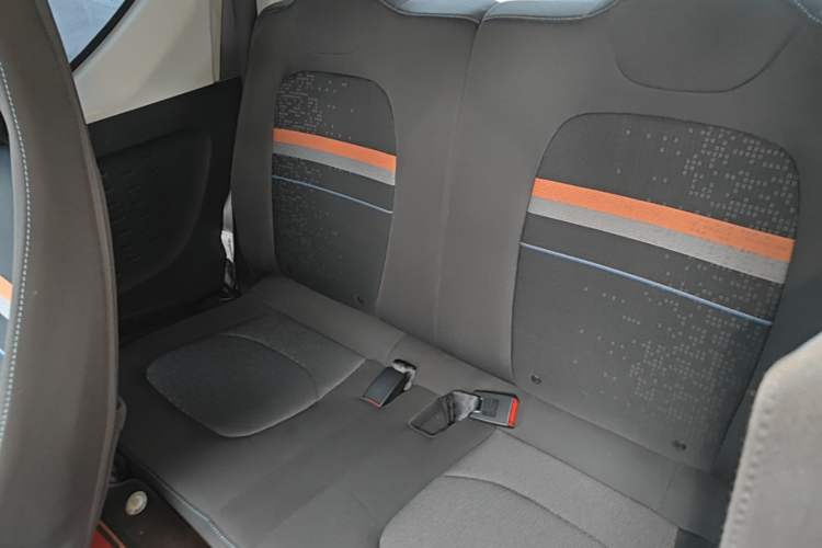 Used Wuling Hongguang MINIEV 2020 Freedom Version Lithium Iron Phosphate Left Rear Seat