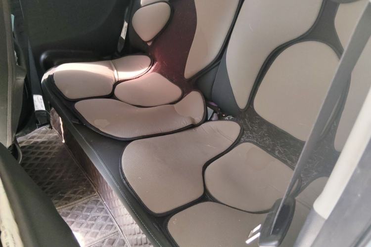 Used Wuling Hongguang MINIEV 2020 Enjoyment Model Lithium Iron Phosphate Left Rear Seat