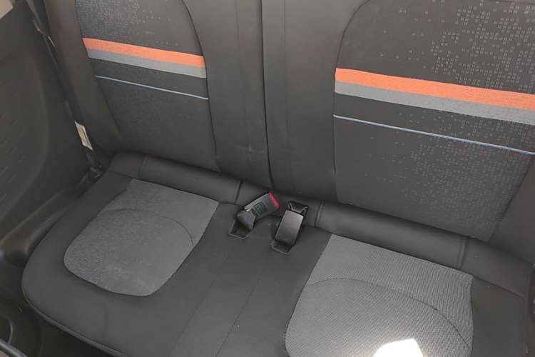 Used Wuling Hongguang MINIEV 2020 Zizai Version Lithium-NMC Left Rear Seat