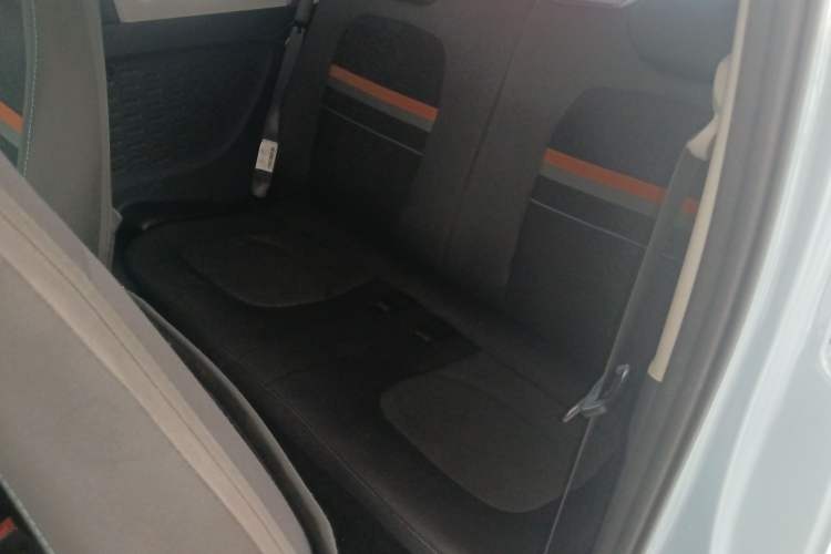Used Wuling Hongguang MINIEV 2020 Freedom Version Lithium Iron Phosphate Left Rear Seat