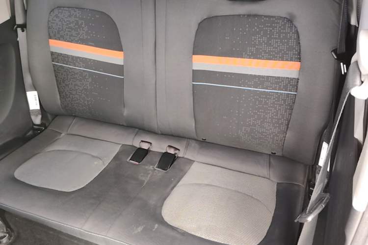 Used Wuling Hongguang MINIEV 2020 Enjoyment Model Lithium Iron Phosphate Left Rear Seat