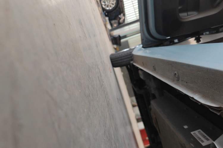 Used Wuling Hongguang MINIEV 2020 Freedom Version Lithium Iron Phosphate Left Side Sill