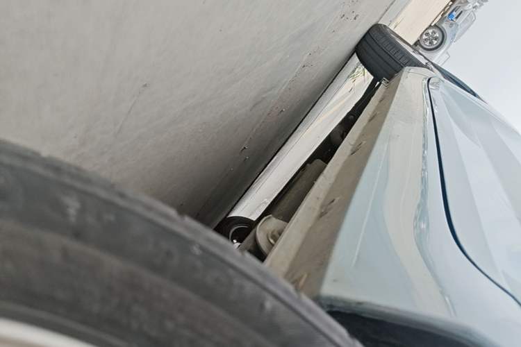 Used Wuling Hongguang MINIEV 2020 Freedom Version Lithium Iron Phosphate Left Side Sill