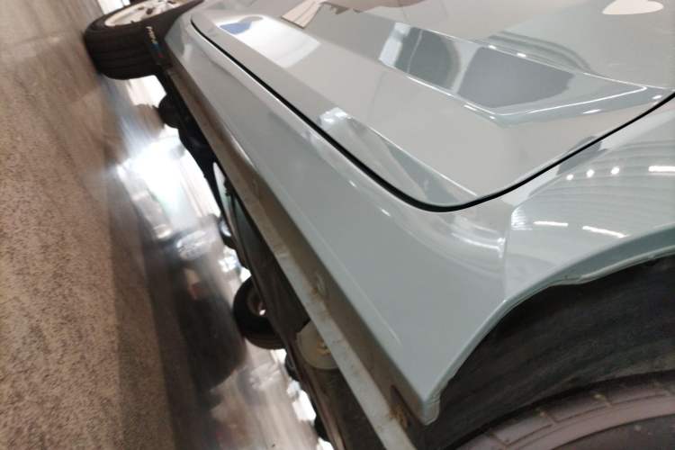 Used Wuling Hongguang MINIEV 2020 Zizai Version Lithium-NMC Left Side Sill