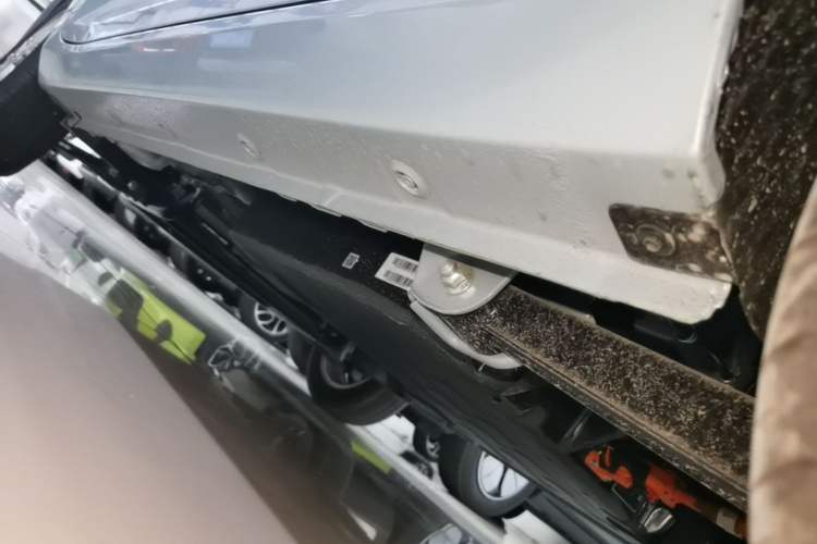 Used Wuling Hongguang MINIEV 2020 Freedom Version Lithium Iron Phosphate Left Side Sill