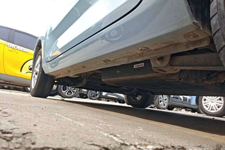 Used Wuling Hongguang MINIEV 2020 Freedom Version Lithium Iron Phosphate Left Side Sill