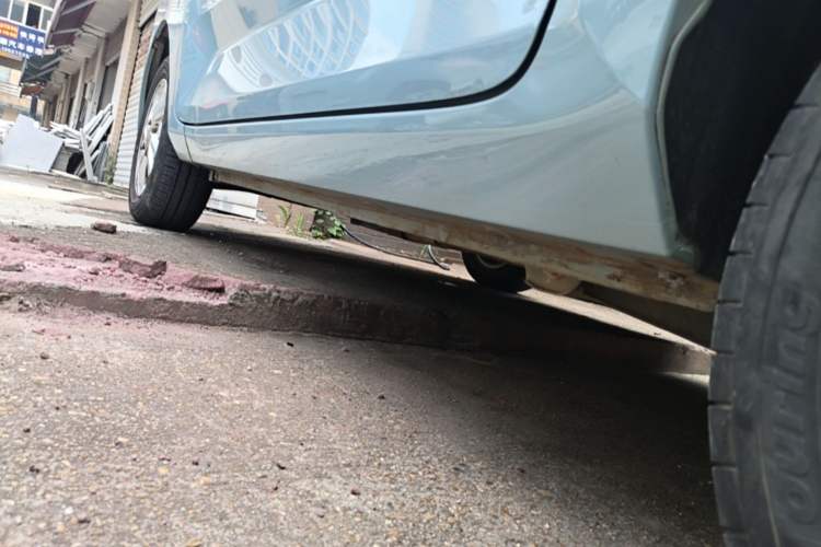 Used Wuling Hongguang MINIEV 2020 Enjoyment Model Lithium Iron Phosphate Left Side Sill