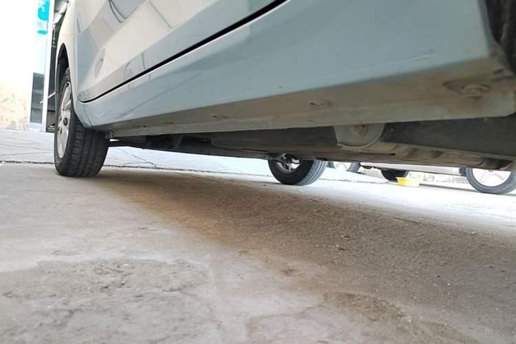 Used Wuling Hongguang MINIEV 2020 Zizai Version Lithium-NMC Left Side Sill
