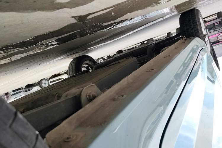 Used Wuling Hongguang MINIEV 2020 Freedom Version Lithium Iron Phosphate Left Side Sill