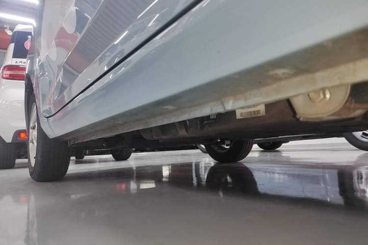 Used Wuling Hongguang MINIEV 2020 Enjoyment Model Lithium Iron Phosphate Left Side Sill
