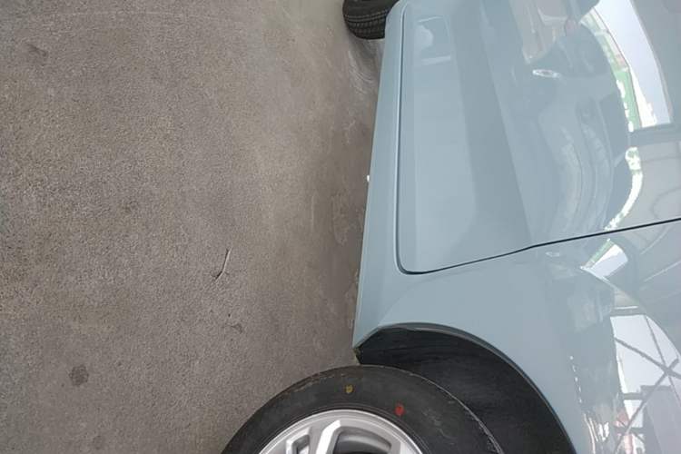Used Wuling Hongguang MINIEV 2020 Enjoyment Model Lithium Iron Phosphate Left Side Sill