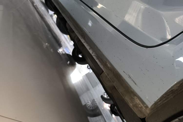 Used Wuling Hongguang MINIEV 2020 Enjoyment Model Lithium Iron Phosphate Left Side Sill