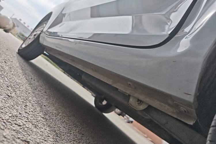 Used Wuling Hongguang MINIEV 2020 Freedom Version Lithium Iron Phosphate Left Side Sill