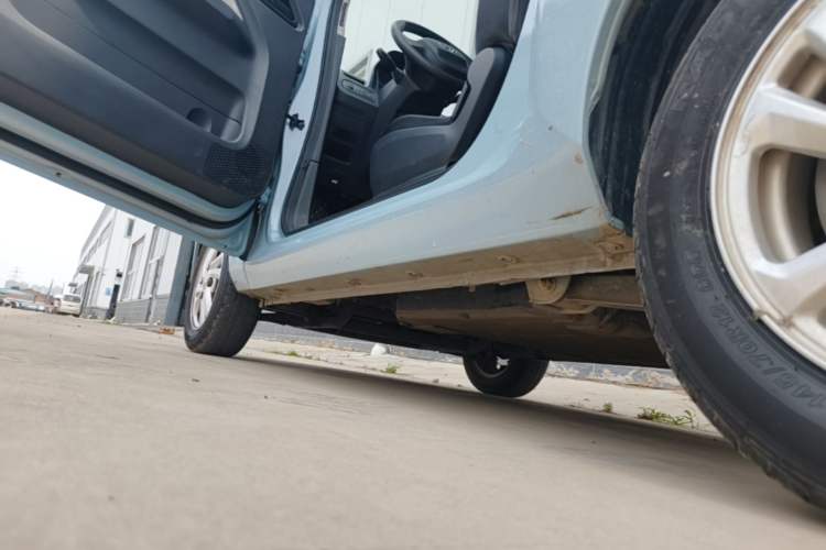 Used Wuling Hongguang MINIEV 2020 Freedom Version Lithium Iron Phosphate Left Side Sill
