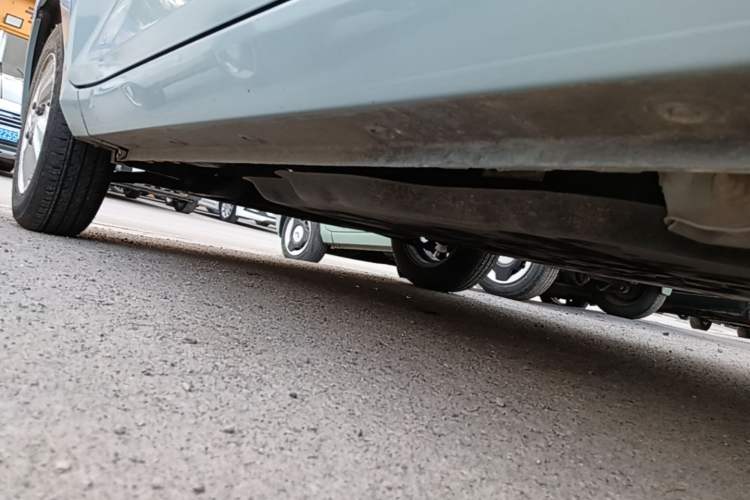 Used Wuling Hongguang MINIEV 2020 Lite Version Lithium Iron Phosphate Left Side Sill