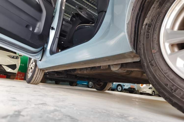 Used Wuling Hongguang MINIEV 2020 Enjoyment Model Lithium Iron Phosphate Left Side Sill