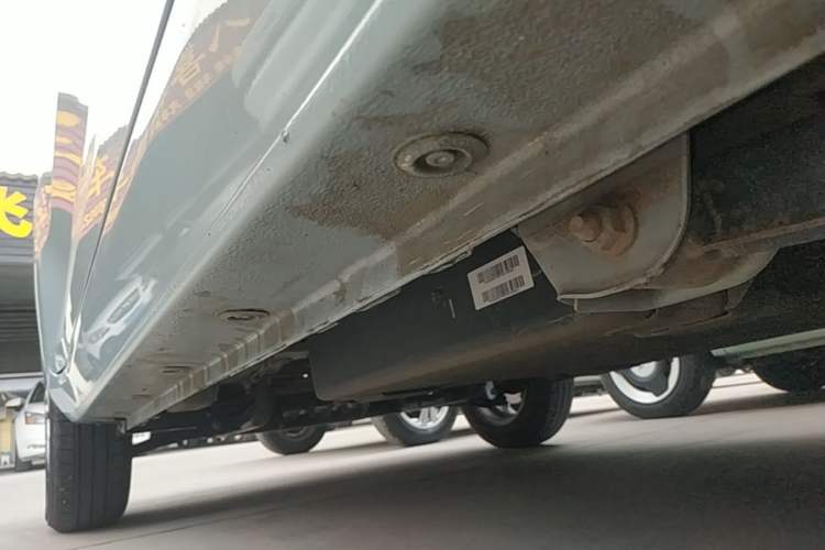 Used Wuling Hongguang MINIEV 2020 Lite Version Lithium Iron Phosphate Left Side Sill