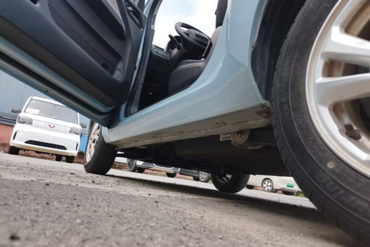 Used Wuling Hongguang MINIEV 2020 Freedom Version Lithium Iron Phosphate Left Side Sill
