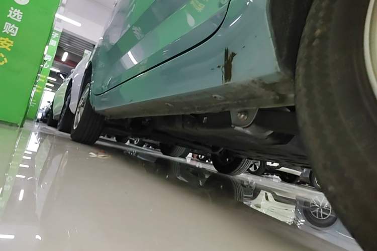 Used Wuling Hongguang MINIEV 2020 Enjoyment Model Lithium Iron Phosphate Left Side Sill