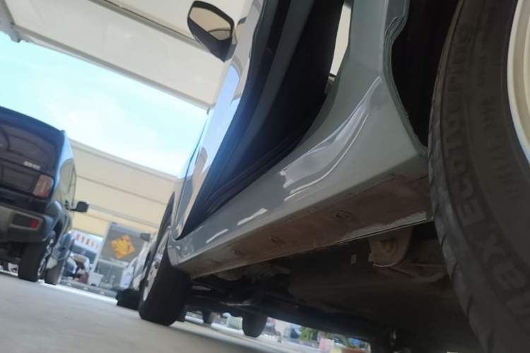 Used Wuling Hongguang MINIEV 2020 Zizai Version Lithium-NMC Left Side Sill
