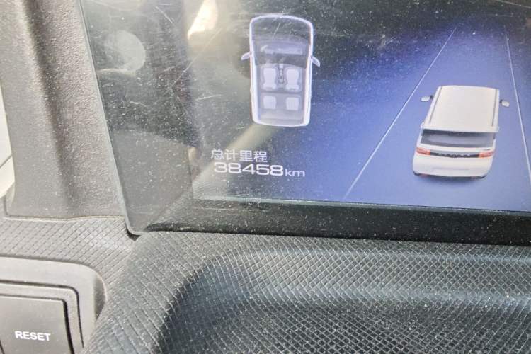 Used Wuling Hongguang MINIEV 2020 Enjoyment Model Lithium Iron Phosphate Odometer Close Up