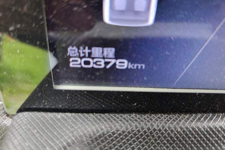 Used Wuling Hongguang MINIEV 2020 Freedom Version Lithium Iron Phosphate Odometer Close Up