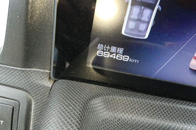 Used Wuling Hongguang MINIEV 2020 Enjoyment Model Lithium Iron Phosphate Odometer Close Up