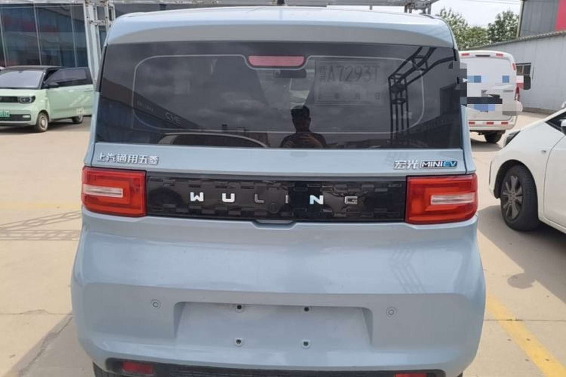 Used Wuling Hongguang MINIEV 2020 Zizai Version Lithium-NMC Rear