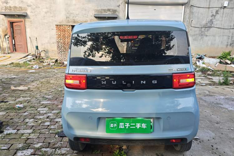 Used Wuling Hongguang MINIEV 2020 Freedom Version Lithium Iron Phosphate Rear