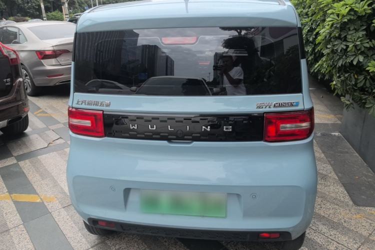 Used Wuling Hongguang MINIEV 2020 Zizai Version Lithium-NMC Rear